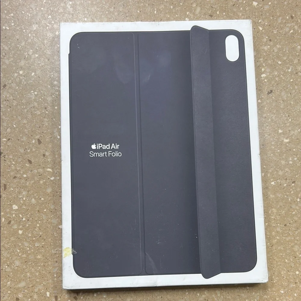 Apple Black Smart Folio Cover for iPad